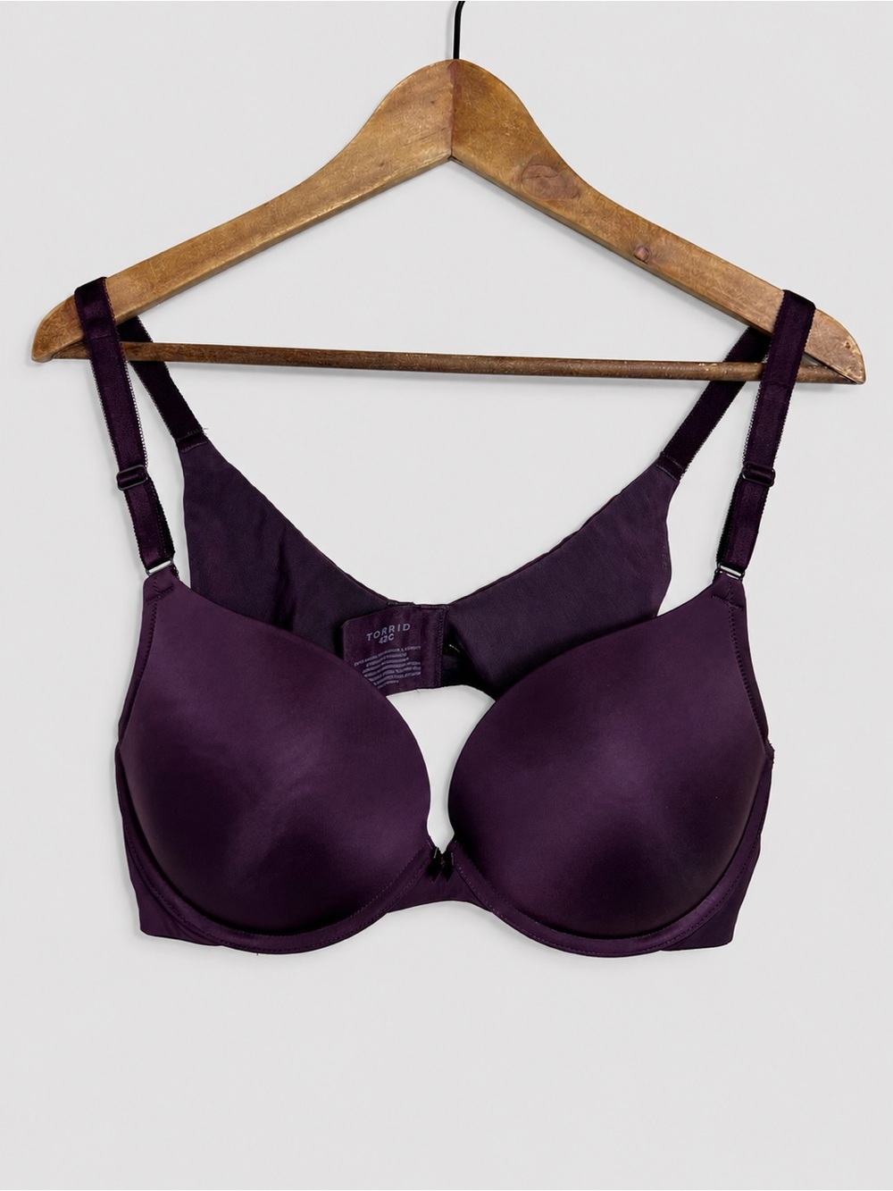 Torrid Purple Smooth T-Shirt Bra Lightly Padded Size 42C